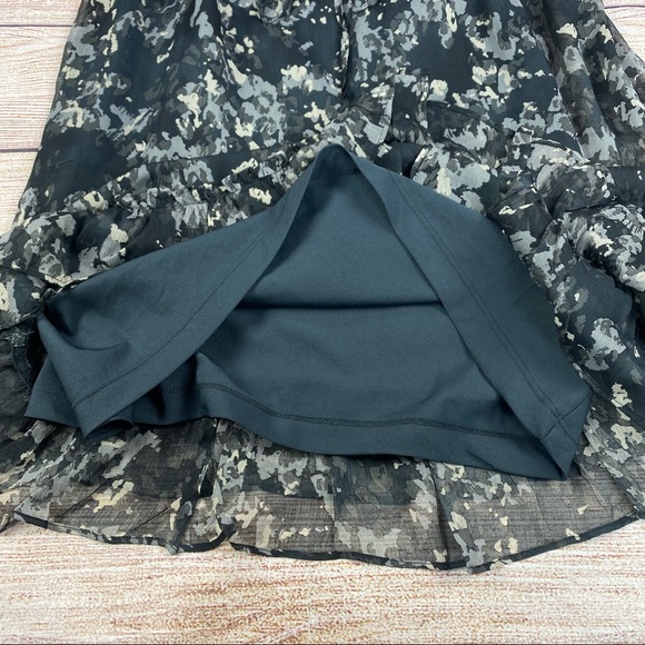 Converse Floral Sleeveless Dress - Picture 12 of 13